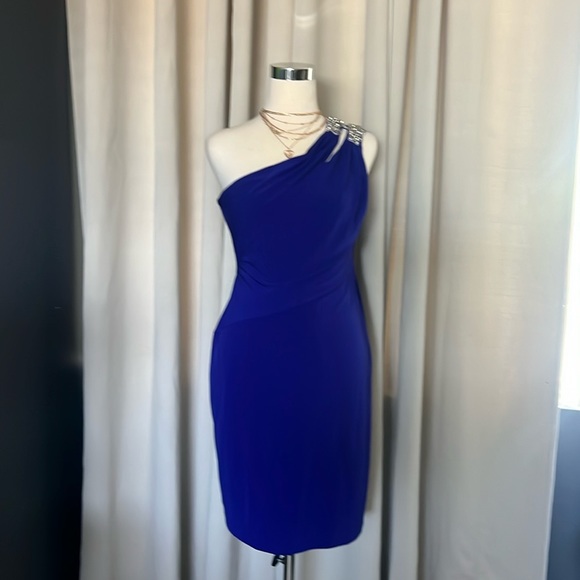 Calvin Klein Dresses & Skirts - Calvin Klein One Shoulder with Silver detail Size 10